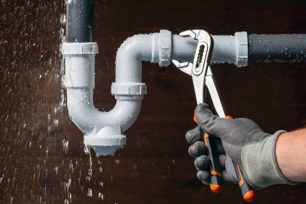 Professional Leak Detection technician working in Darby, PA